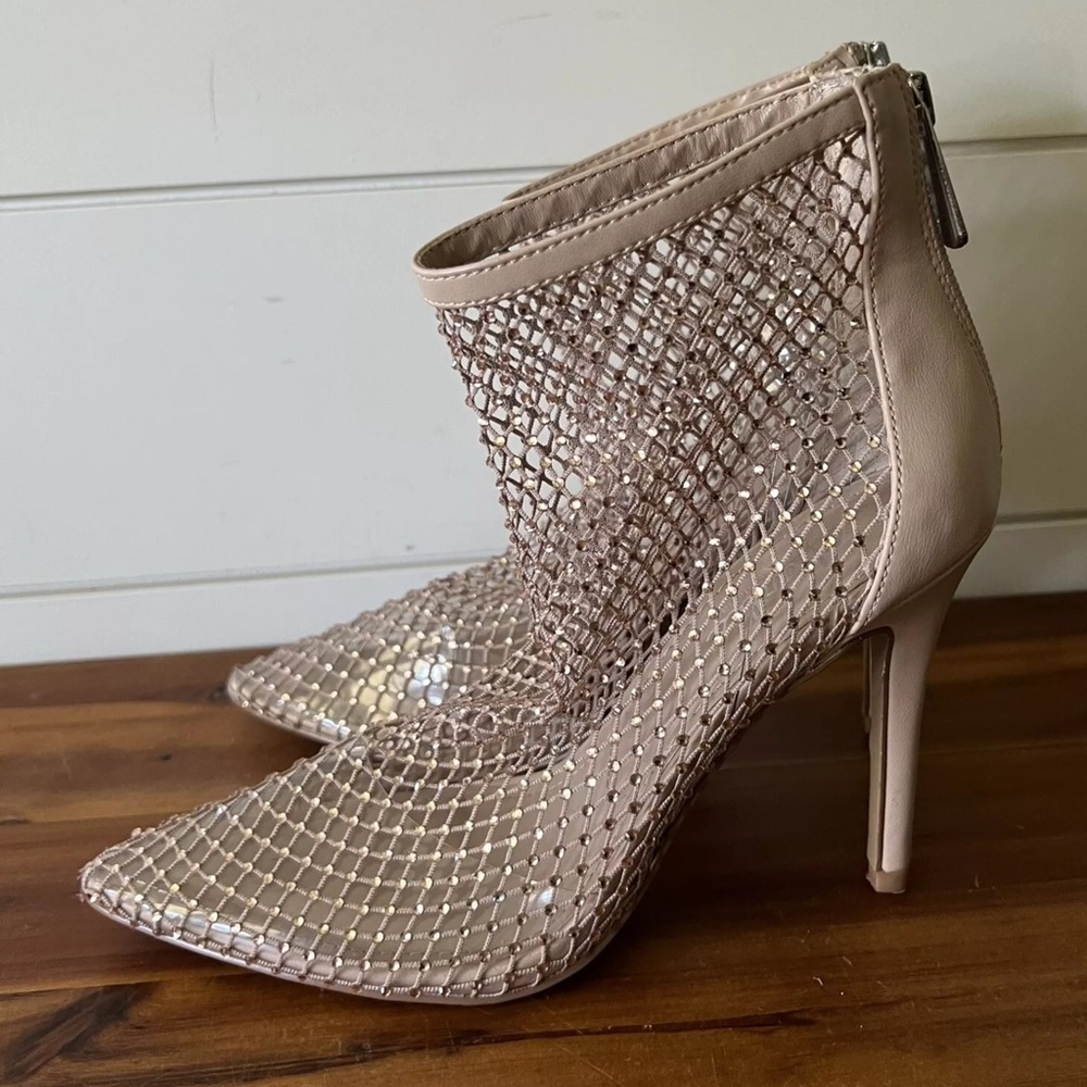 Charles David- Afterhours Bootie stiletto heel, size 8.5.
